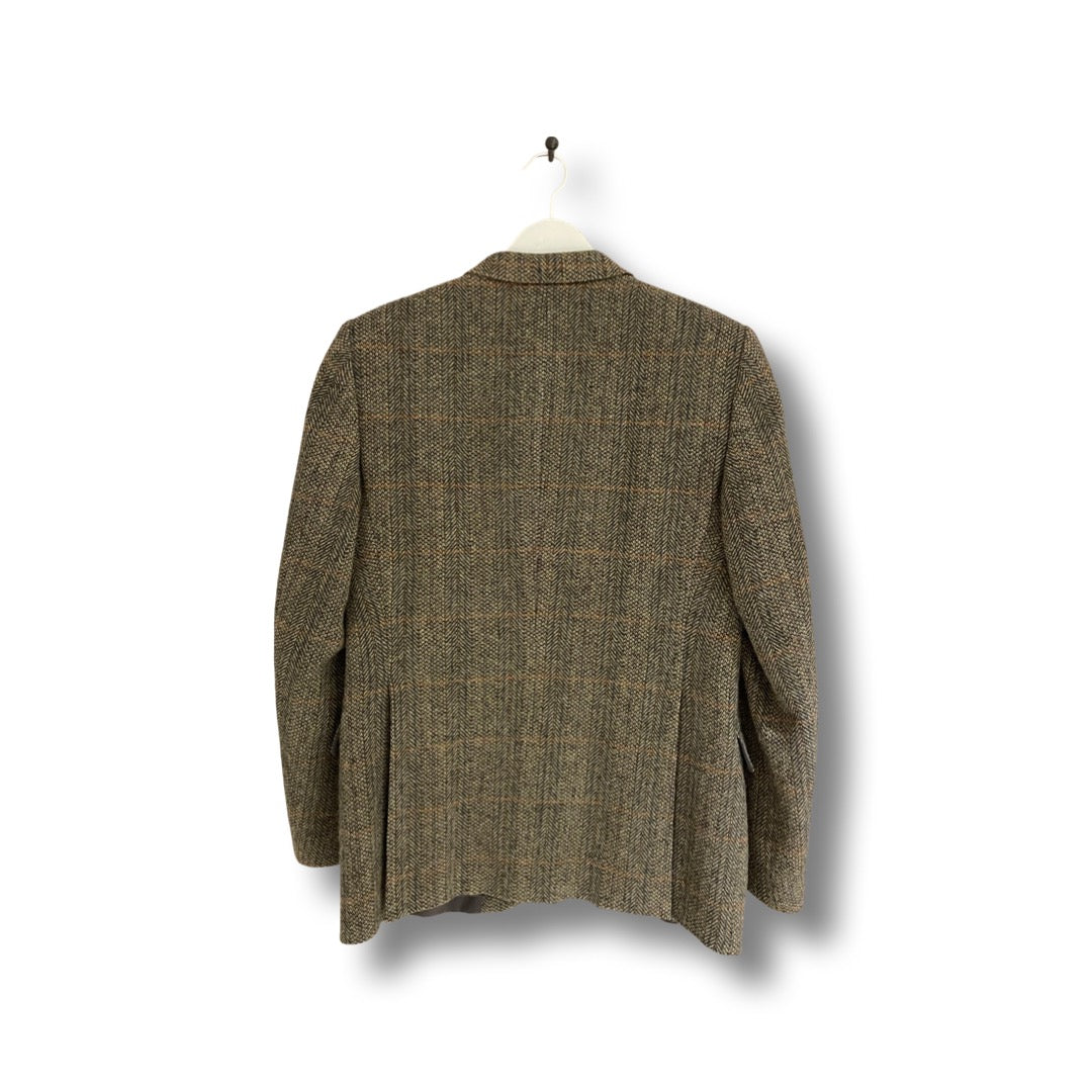 Vintage tweed blazer.